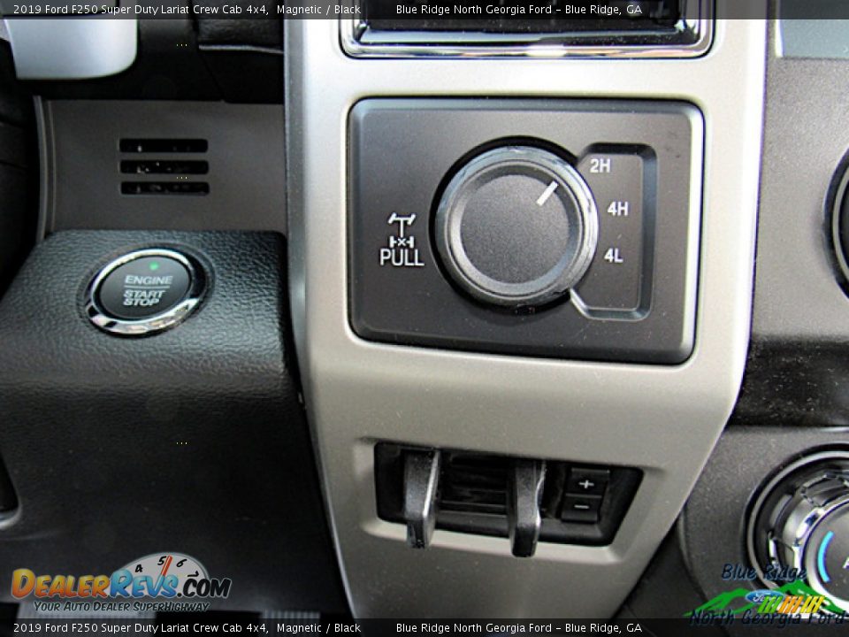 2019 Ford F250 Super Duty Lariat Crew Cab 4x4 Magnetic / Black Photo #26