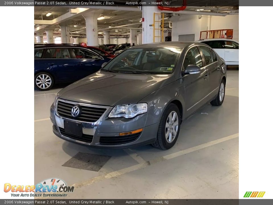 2006 Volkswagen Passat 2.0T Sedan United Grey Metallic / Black Photo #1