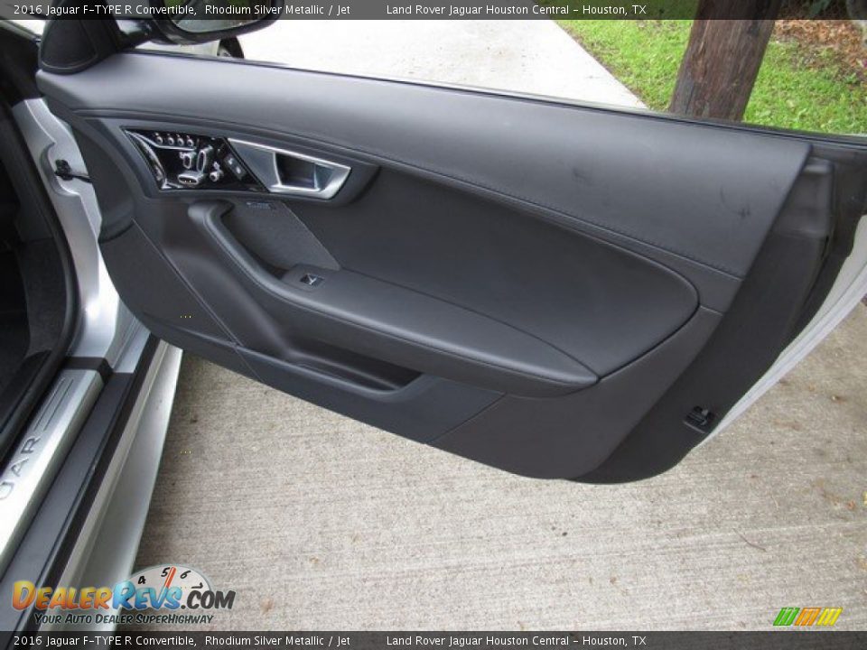 Door Panel of 2016 Jaguar F-TYPE R Convertible Photo #16