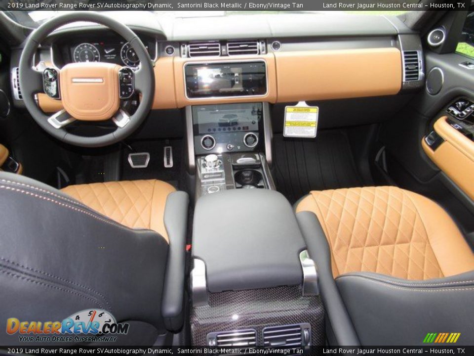 Dashboard of 2019 Land Rover Range Rover SVAutobiography Dynamic Photo #4