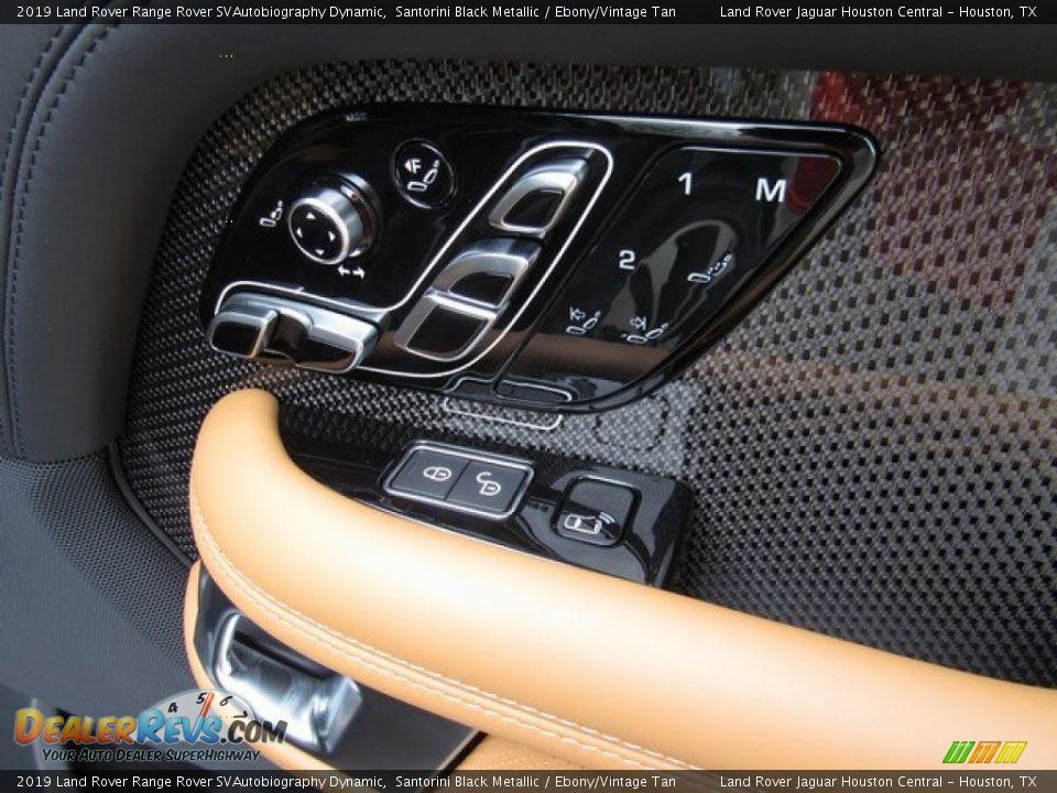 Controls of 2019 Land Rover Range Rover SVAutobiography Dynamic Photo #25