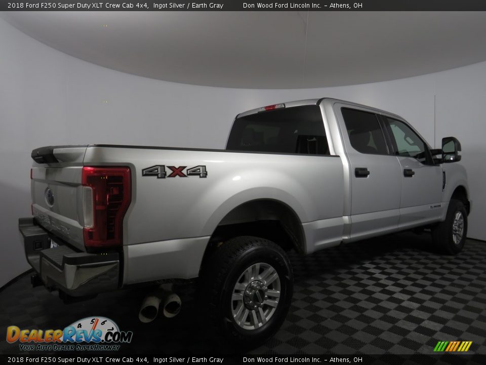 2018 Ford F250 Super Duty XLT Crew Cab 4x4 Ingot Silver / Earth Gray Photo #9