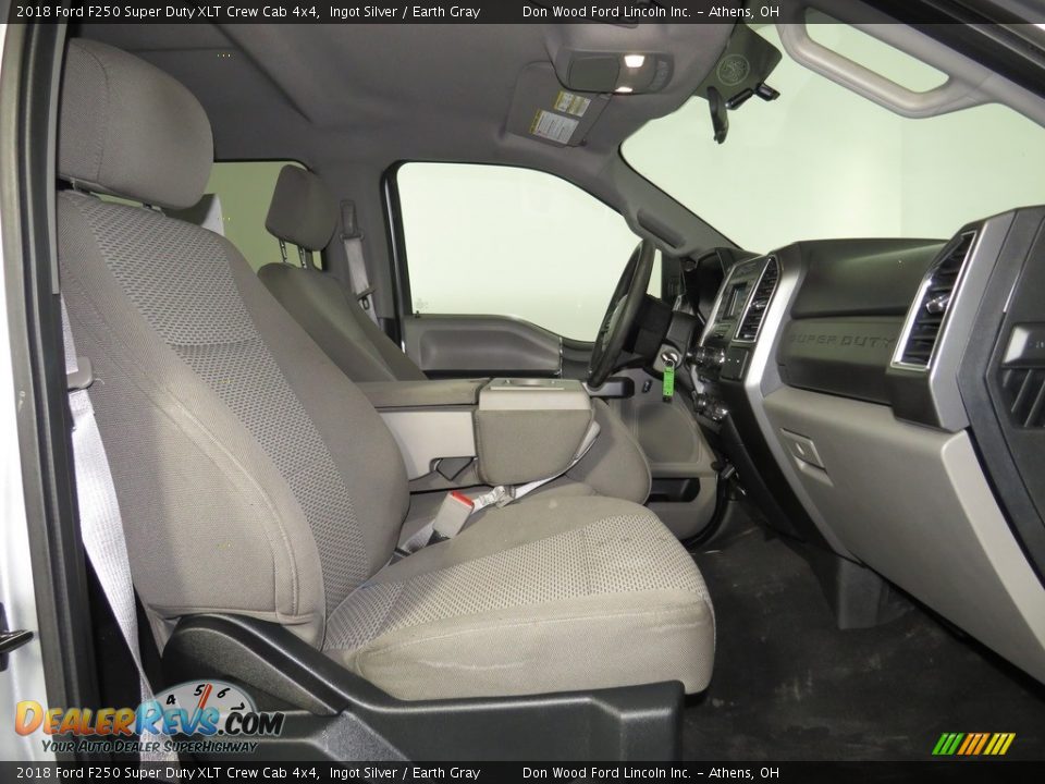 2018 Ford F250 Super Duty XLT Crew Cab 4x4 Ingot Silver / Earth Gray Photo #14