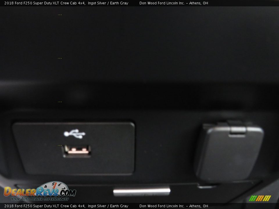 2018 Ford F250 Super Duty XLT Crew Cab 4x4 Ingot Silver / Earth Gray Photo #27