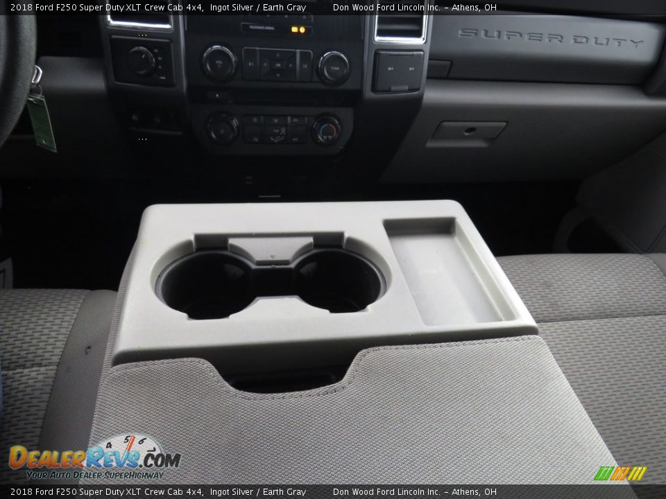 2018 Ford F250 Super Duty XLT Crew Cab 4x4 Ingot Silver / Earth Gray Photo #34