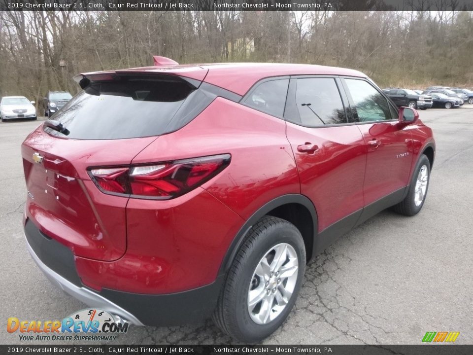 2019 Chevrolet Blazer 2.5L Cloth Cajun Red Tintcoat / Jet Black Photo #5