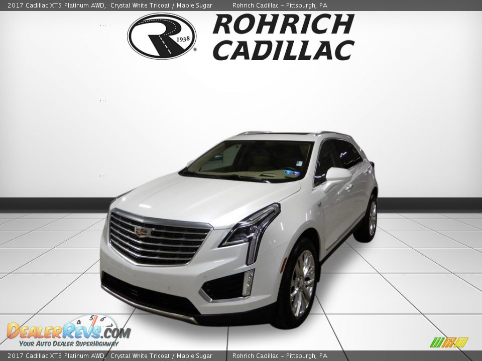 2017 Cadillac XT5 Platinum AWD Crystal White Tricoat / Maple Sugar Photo #1