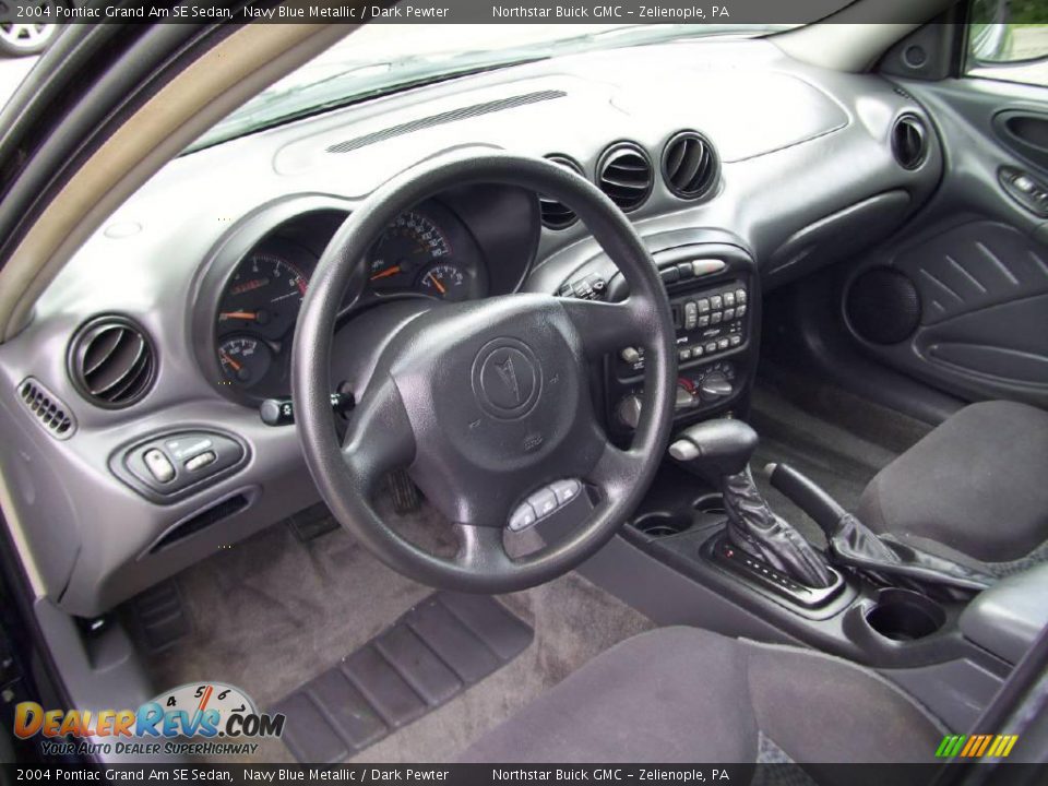 2004 Pontiac Grand Am SE Sedan Navy Blue Metallic / Dark Pewter Photo #11