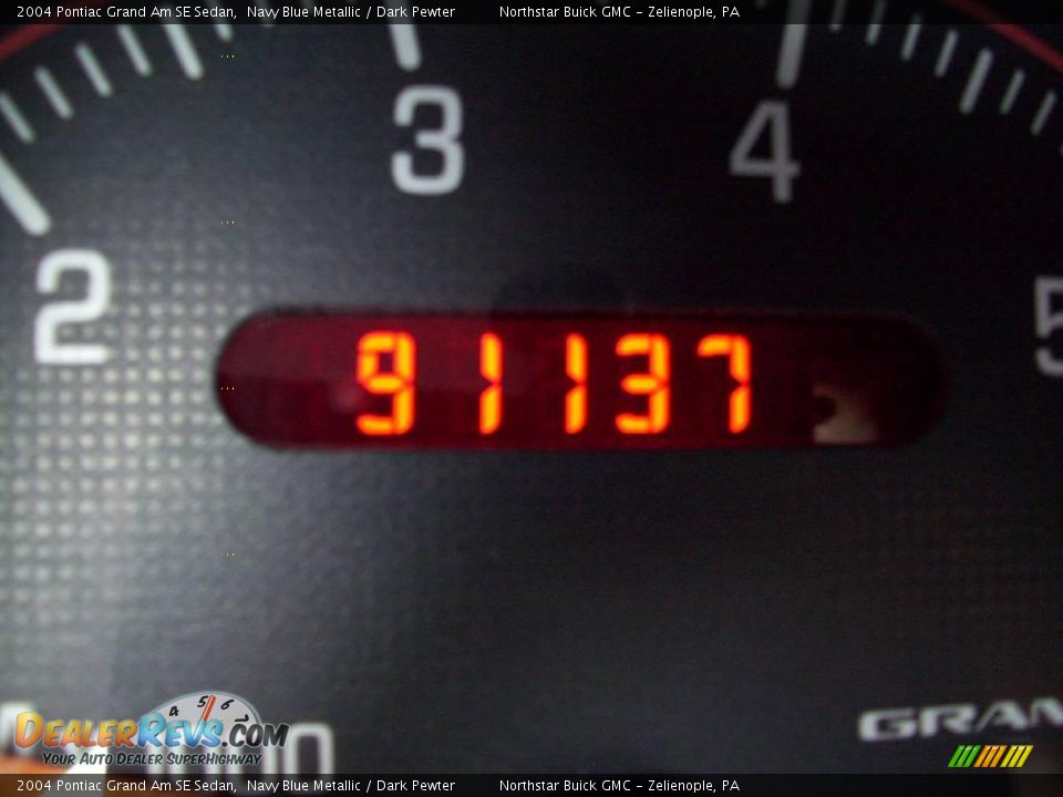 2004 Pontiac Grand Am SE Sedan Navy Blue Metallic / Dark Pewter Photo #20