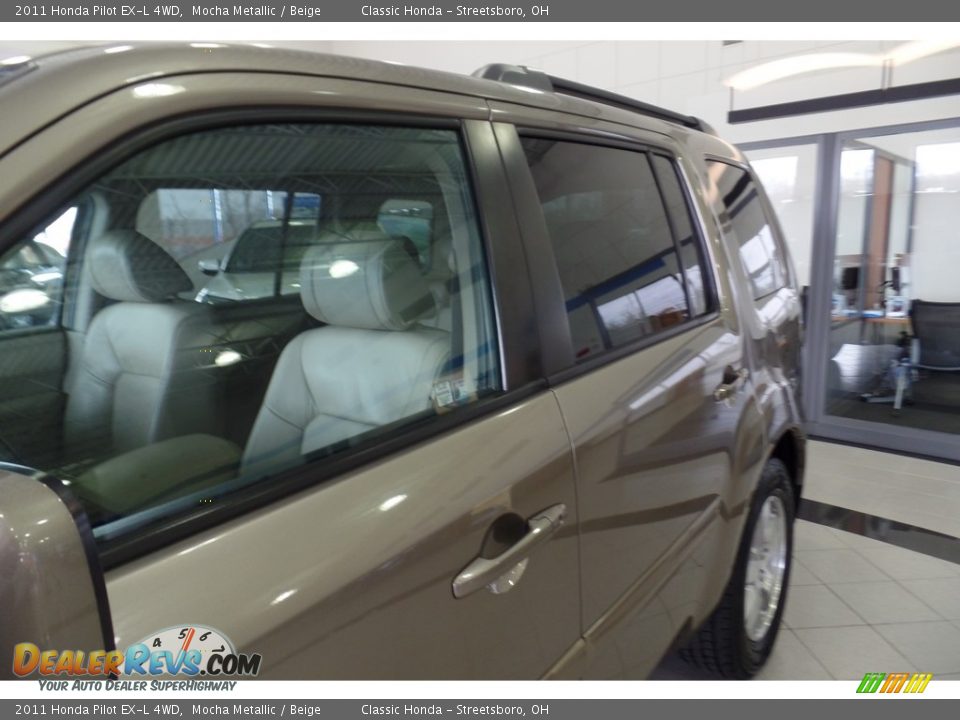 2011 Honda Pilot EX-L 4WD Mocha Metallic / Beige Photo #8