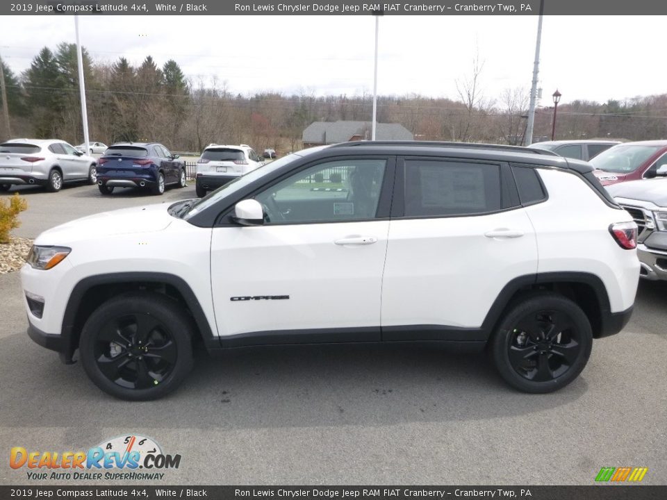 2019 Jeep Compass Latitude 4x4 White / Black Photo #2