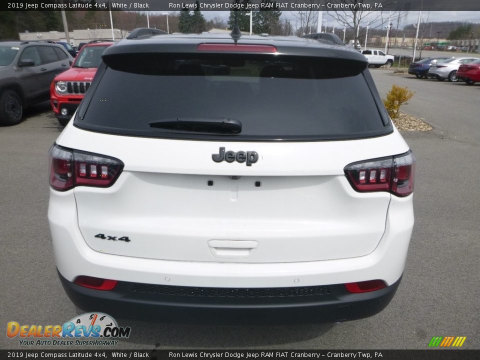 2019 Jeep Compass Latitude 4x4 White / Black Photo #4