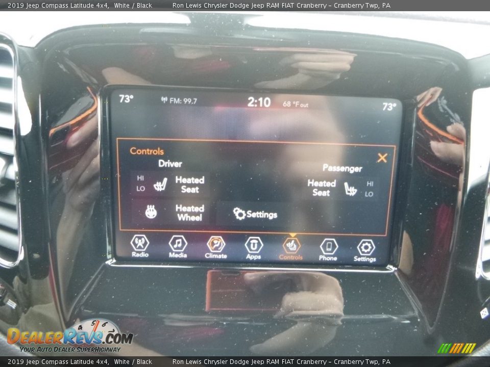 2019 Jeep Compass Latitude 4x4 White / Black Photo #16