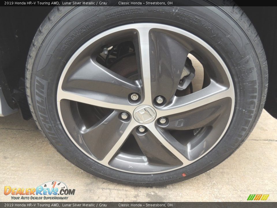 2019 Honda HR-V Touring AWD Lunar Silver Metallic / Gray Photo #6