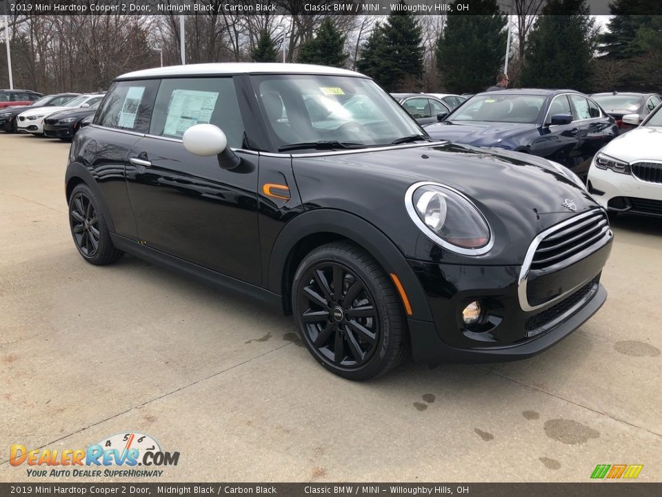 2019 Mini Hardtop Cooper 2 Door Midnight Black / Carbon Black Photo #1