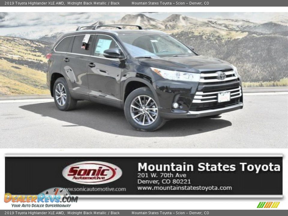 2019 Toyota Highlander XLE AWD Midnight Black Metallic / Black Photo #1