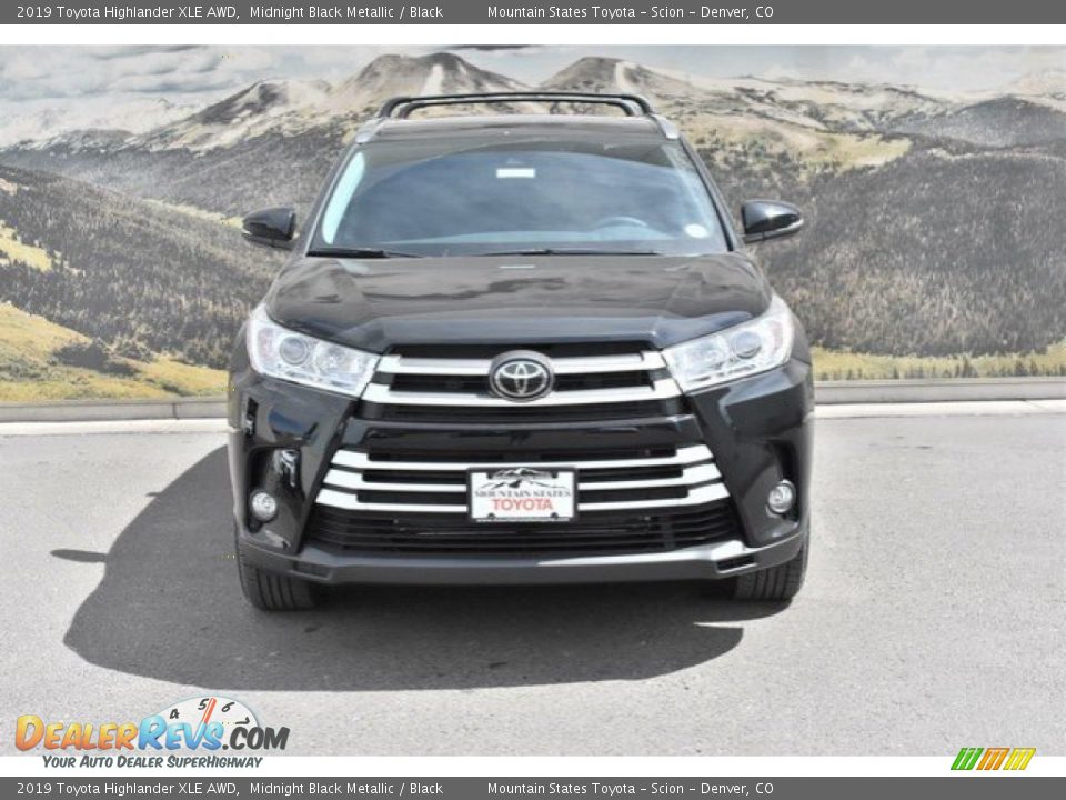 2019 Toyota Highlander XLE AWD Midnight Black Metallic / Black Photo #2