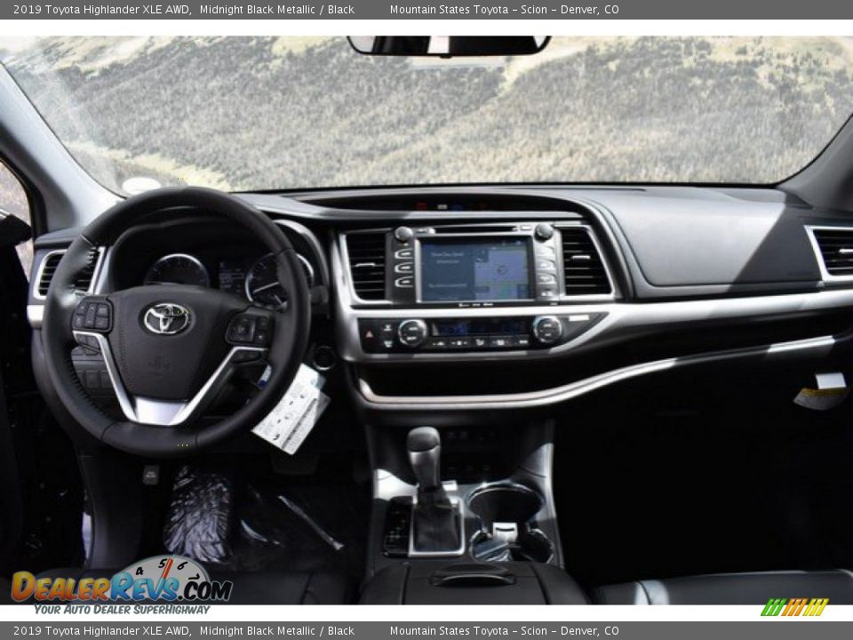 2019 Toyota Highlander XLE AWD Midnight Black Metallic / Black Photo #7