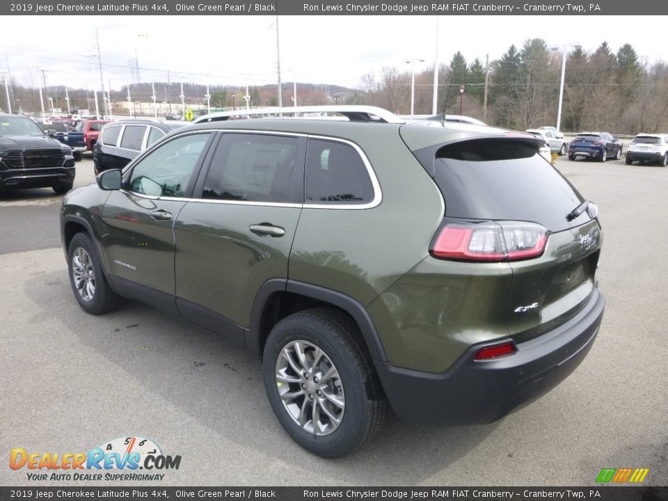2019 Jeep Cherokee Latitude Plus 4x4 Olive Green Pearl / Black Photo #3