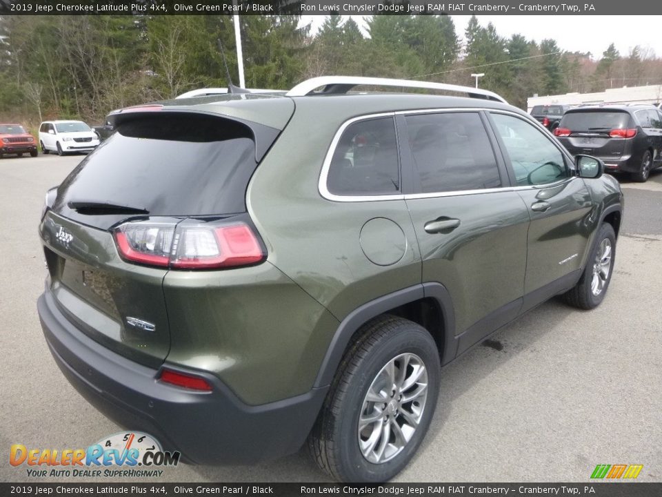 2019 Jeep Cherokee Latitude Plus 4x4 Olive Green Pearl / Black Photo #5