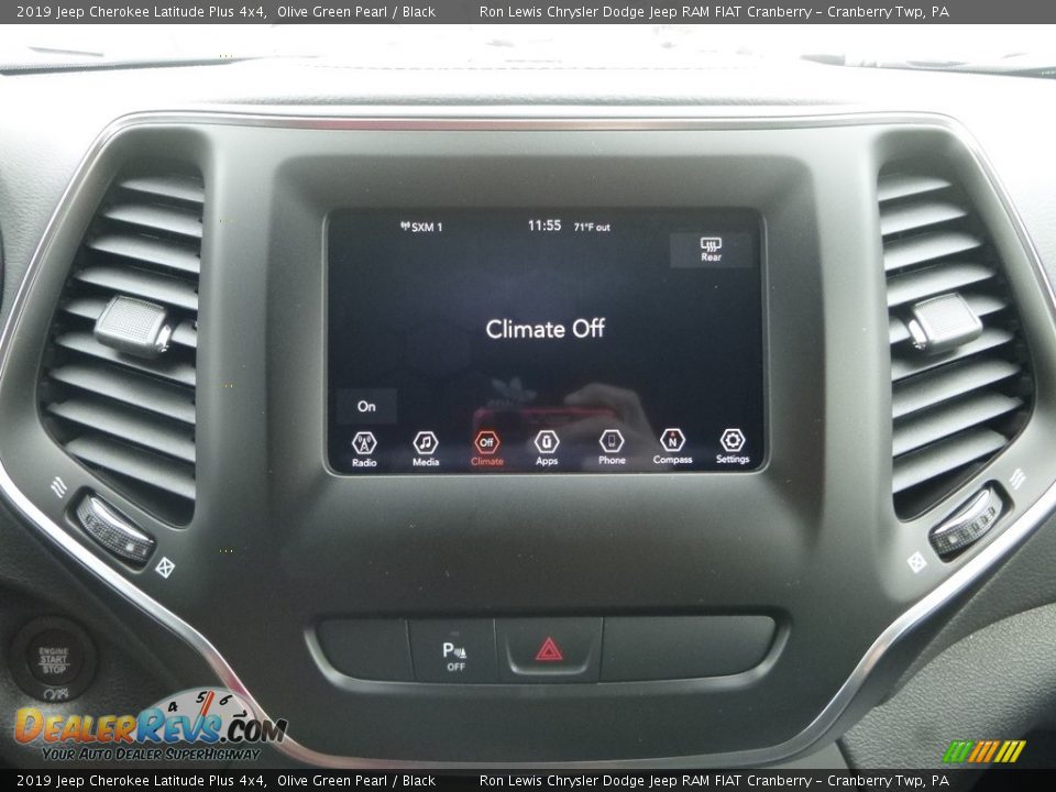 2019 Jeep Cherokee Latitude Plus 4x4 Olive Green Pearl / Black Photo #15