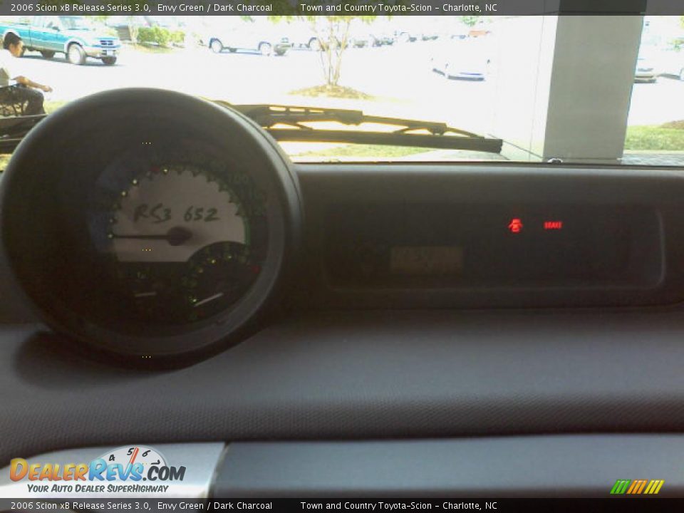 2006 Scion xB Release Series 3.0 Envy Green / Dark Charcoal Photo #7