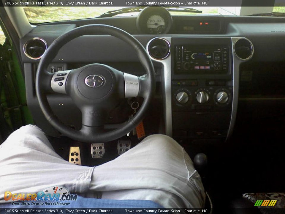 2006 Scion xB Release Series 3.0 Envy Green / Dark Charcoal Photo #8