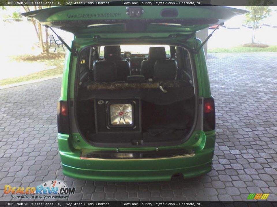2006 Scion xB Release Series 3.0 Envy Green / Dark Charcoal Photo #19