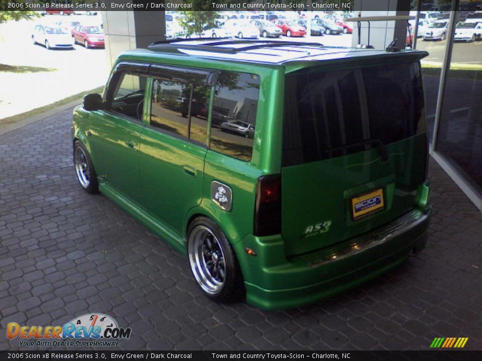 2006 Scion xB Release Series 3.0 Envy Green / Dark Charcoal Photo #30