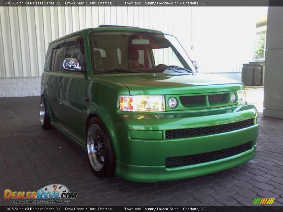 2006 Scion xB Release Series 3.0 Envy Green / Dark Charcoal Photo #33