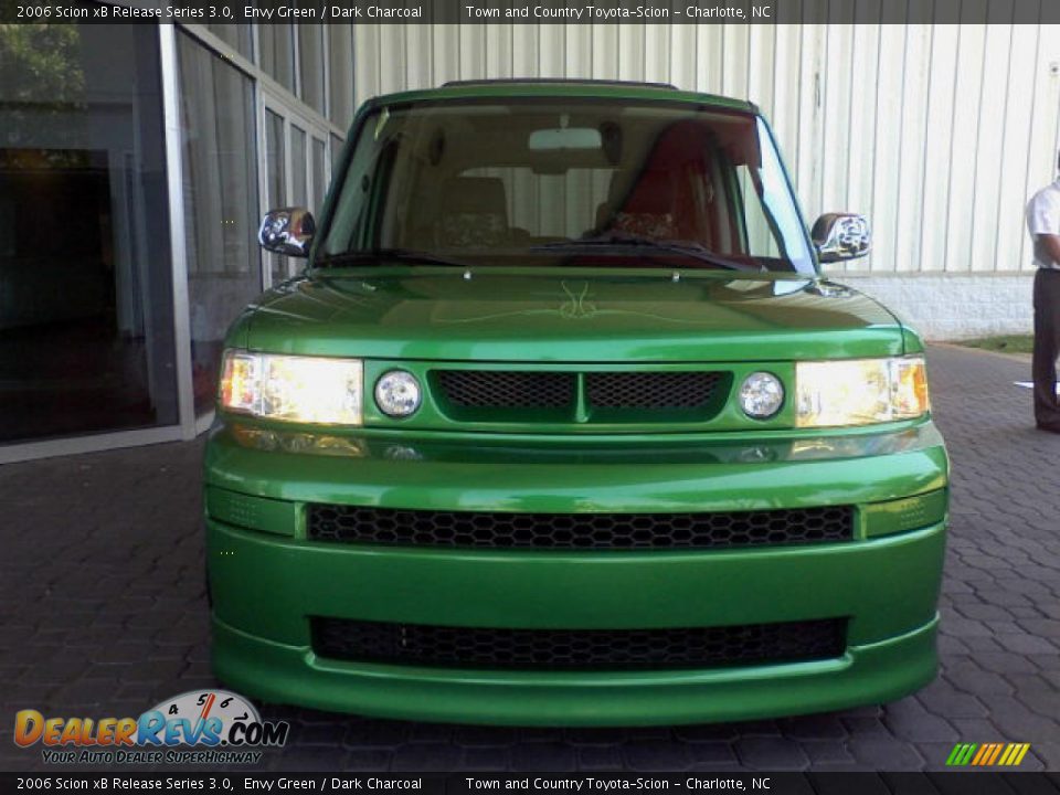 2006 Scion xB Release Series 3.0 Envy Green / Dark Charcoal Photo #34