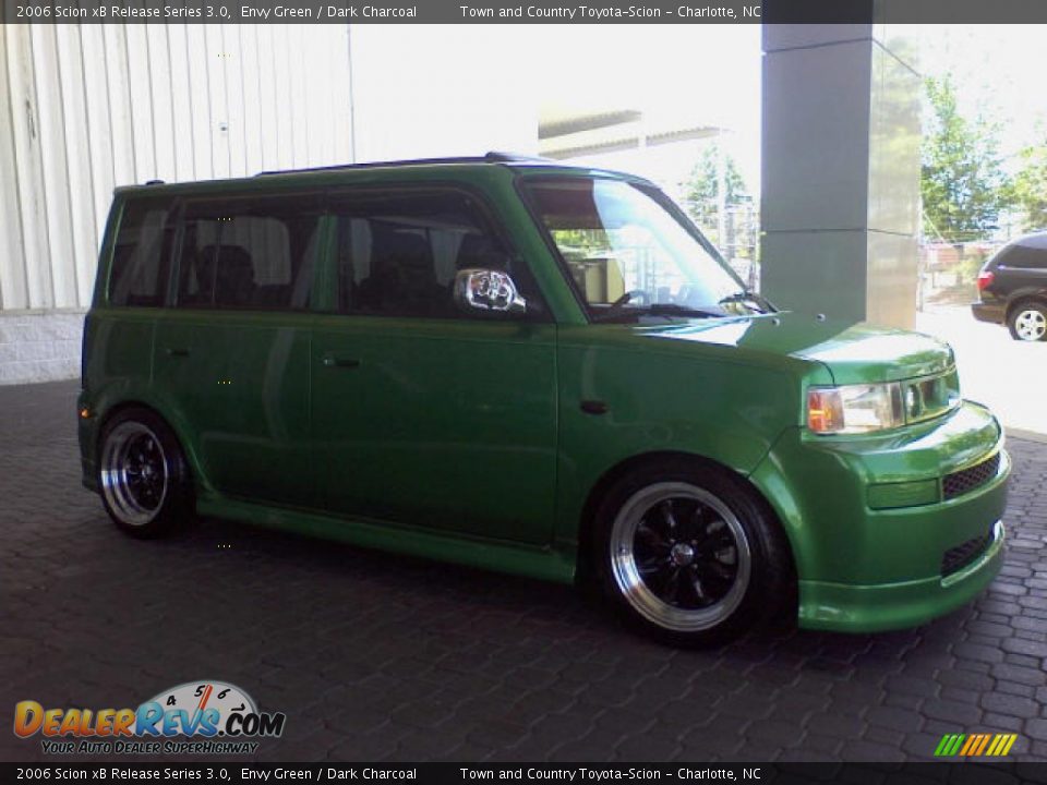 2006 Scion xB Release Series 3.0 Envy Green / Dark Charcoal Photo #36