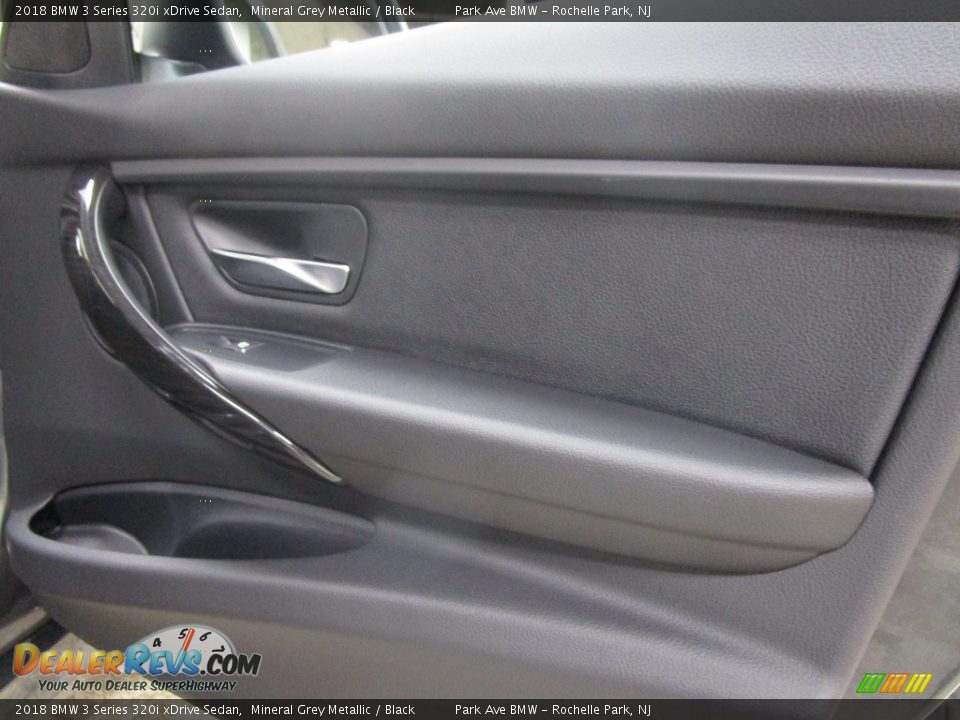 2018 BMW 3 Series 320i xDrive Sedan Mineral Grey Metallic / Black Photo #9
