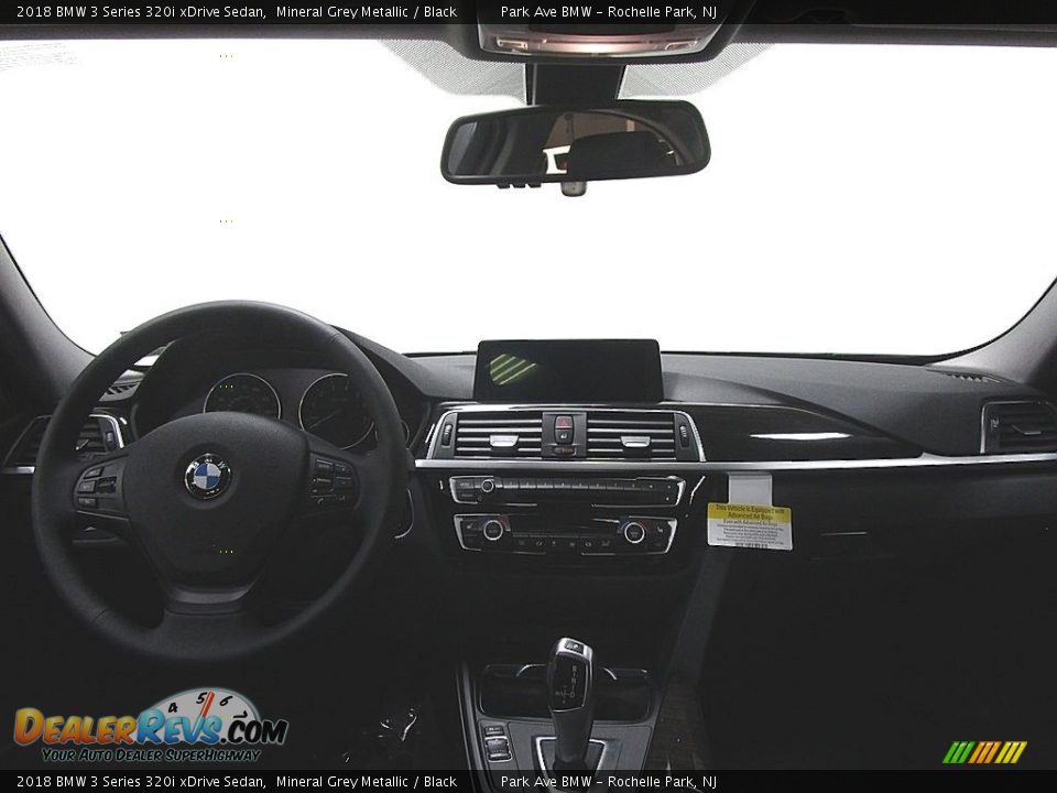 2018 BMW 3 Series 320i xDrive Sedan Mineral Grey Metallic / Black Photo #18