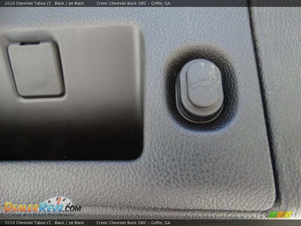 2019 Chevrolet Tahoe LT Black / Jet Black Photo #29