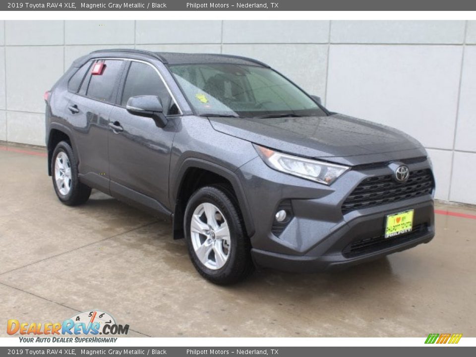 2019 Toyota RAV4 XLE Magnetic Gray Metallic / Black Photo #2