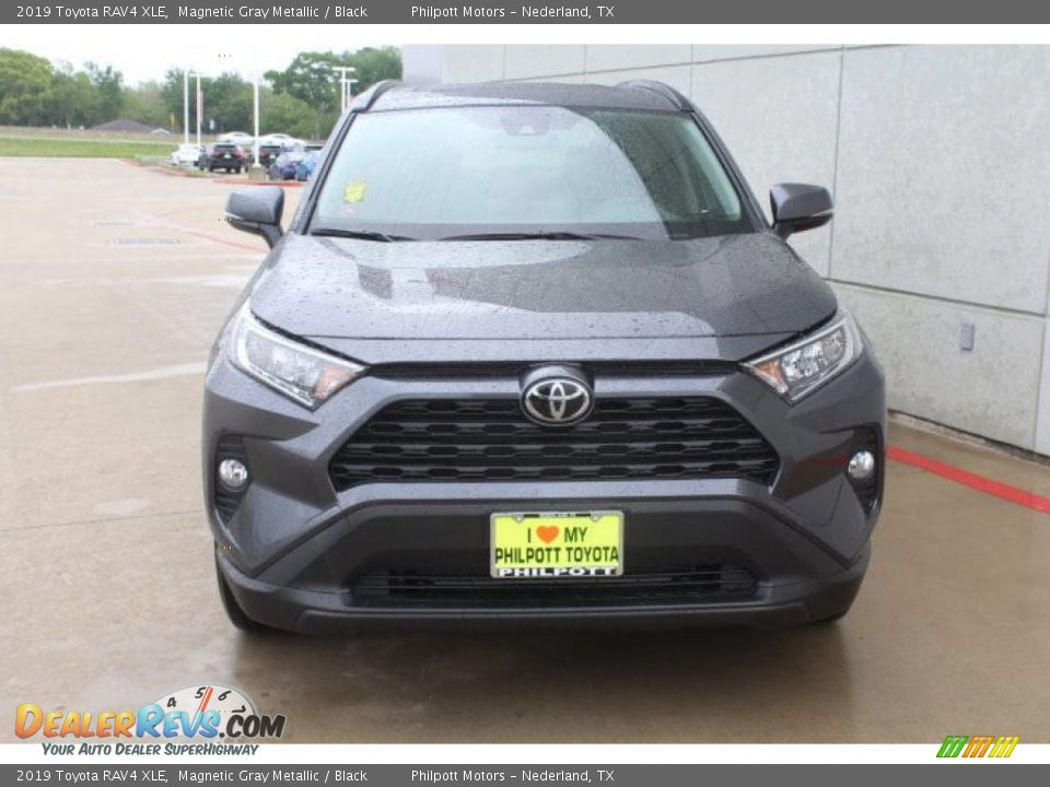 2019 Toyota RAV4 XLE Magnetic Gray Metallic / Black Photo #3