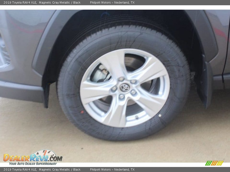 2019 Toyota RAV4 XLE Magnetic Gray Metallic / Black Photo #5