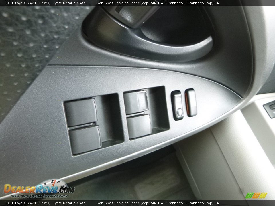 2011 Toyota RAV4 I4 4WD Pyrite Metallic / Ash Photo #19