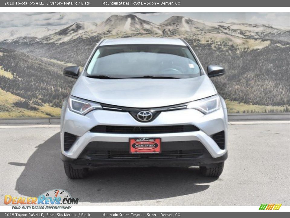 2018 Toyota RAV4 LE Silver Sky Metallic / Black Photo #4