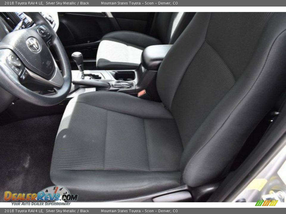 2018 Toyota RAV4 LE Silver Sky Metallic / Black Photo #11
