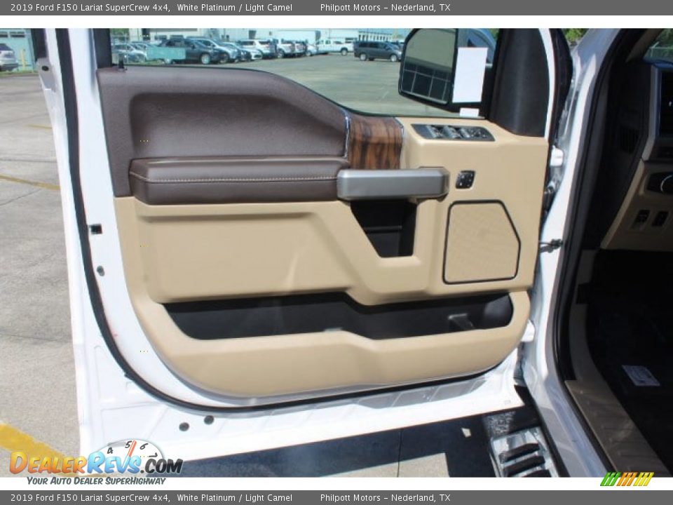 2019 Ford F150 Lariat SuperCrew 4x4 White Platinum / Light Camel Photo #9