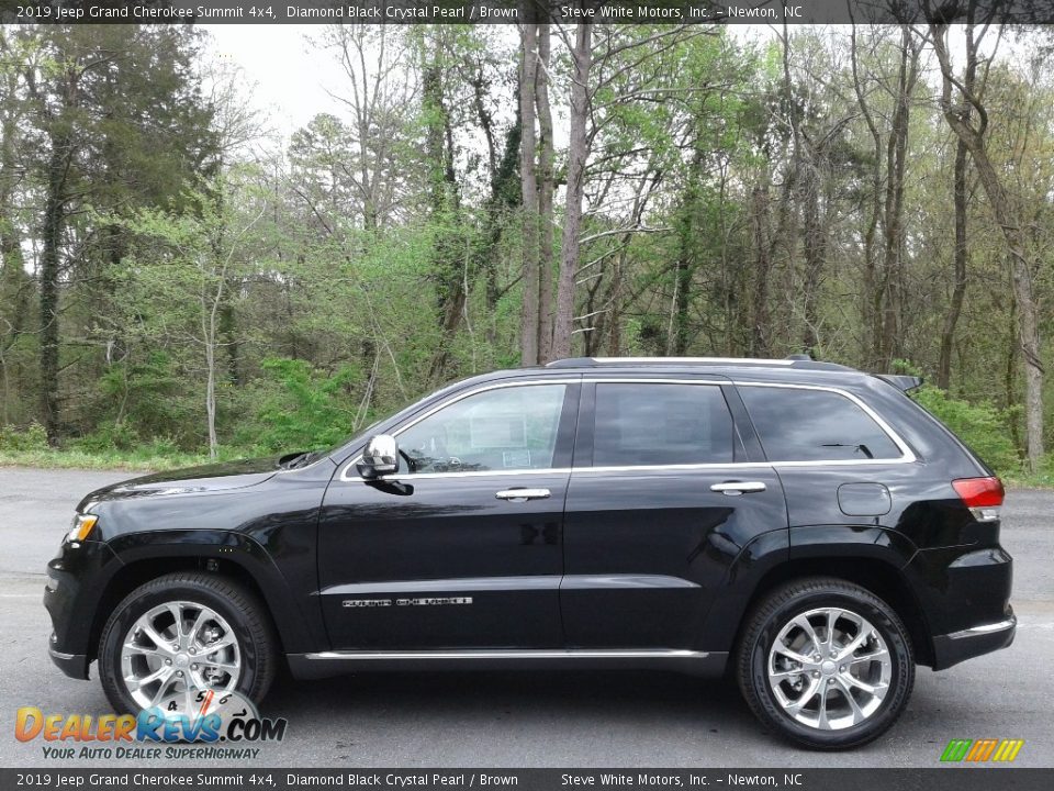 2019 Jeep Grand Cherokee Summit 4x4 Diamond Black Crystal Pearl / Brown Photo #1