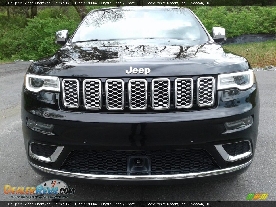 2019 Jeep Grand Cherokee Summit 4x4 Diamond Black Crystal Pearl / Brown Photo #3