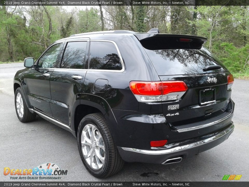 2019 Jeep Grand Cherokee Summit 4x4 Diamond Black Crystal Pearl / Brown Photo #7