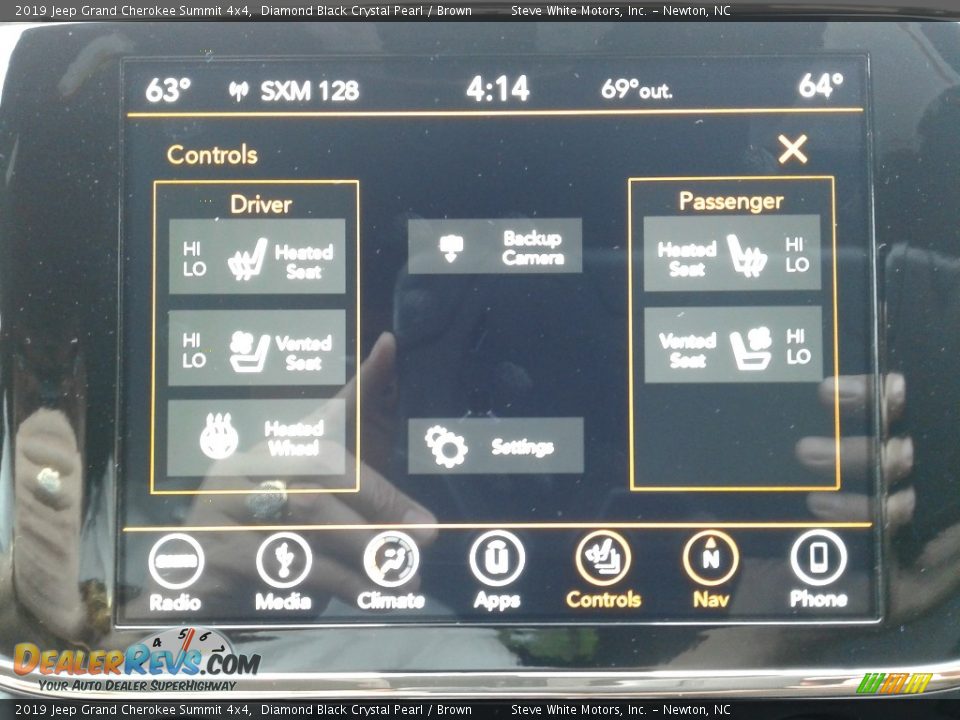 2019 Jeep Grand Cherokee Summit 4x4 Diamond Black Crystal Pearl / Brown Photo #19