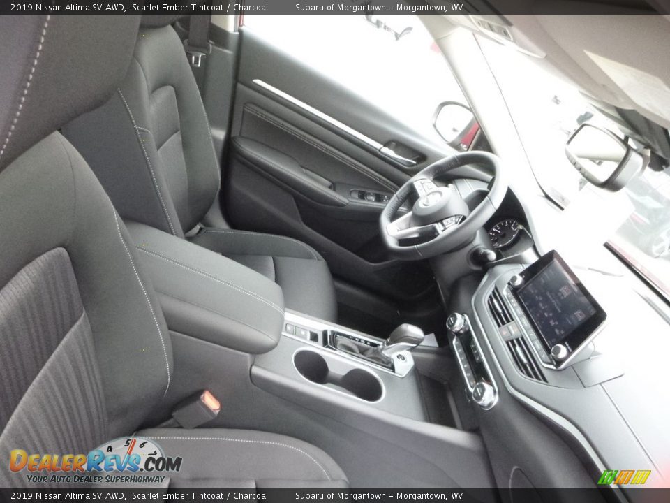2019 Nissan Altima SV AWD Scarlet Ember Tintcoat / Charcoal Photo #10