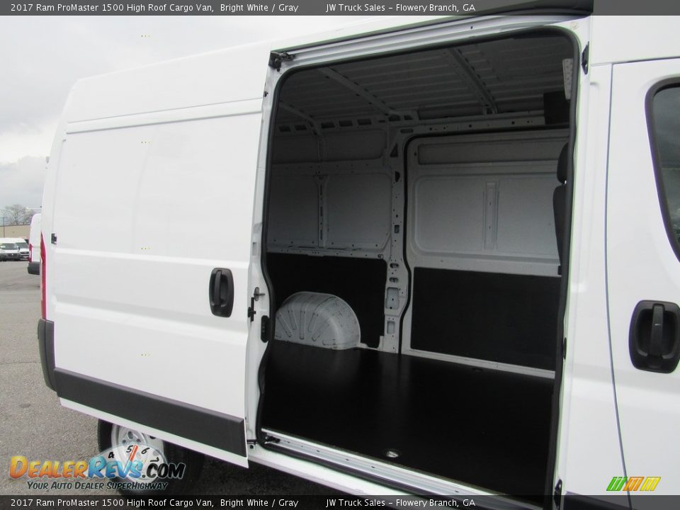 2017 Ram ProMaster 1500 High Roof Cargo Van Bright White / Gray Photo #13