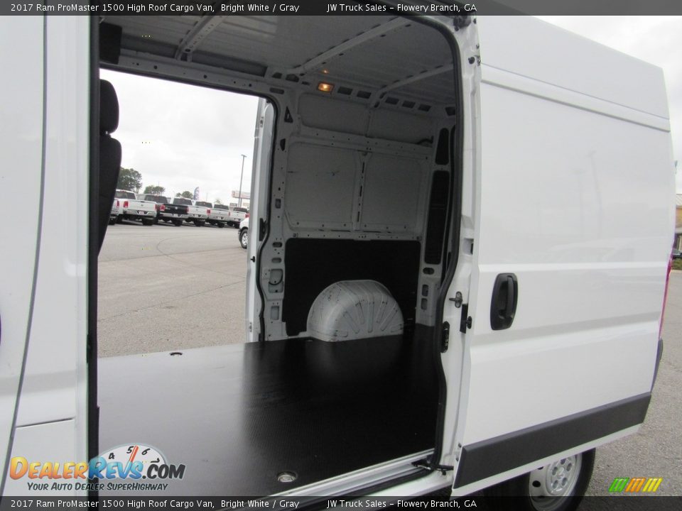 2017 Ram ProMaster 1500 High Roof Cargo Van Bright White / Gray Photo #16