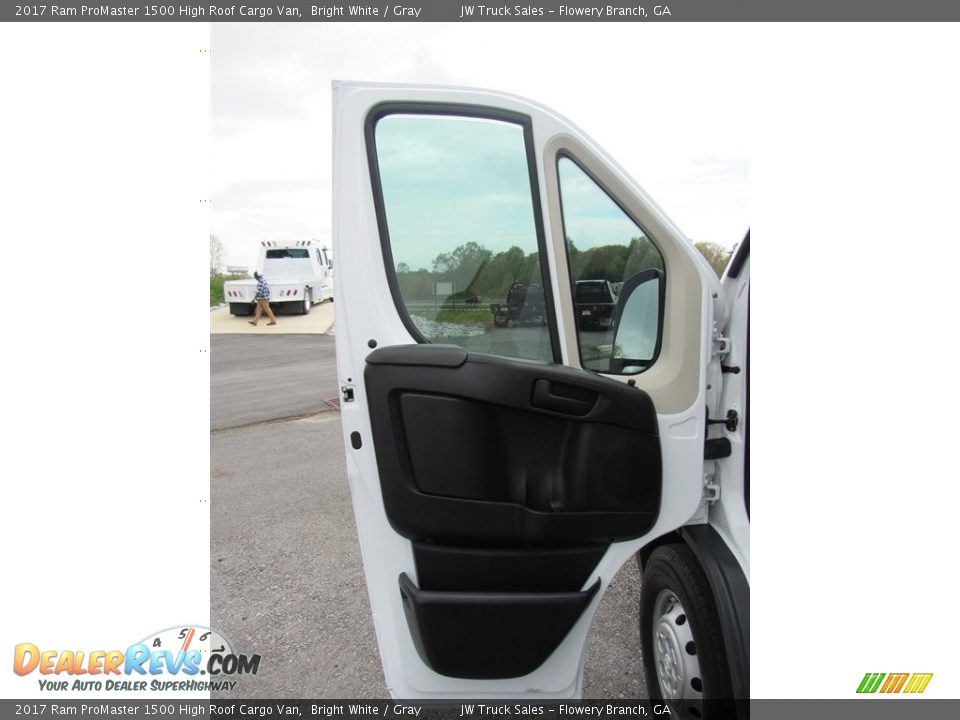 2017 Ram ProMaster 1500 High Roof Cargo Van Bright White / Gray Photo #18